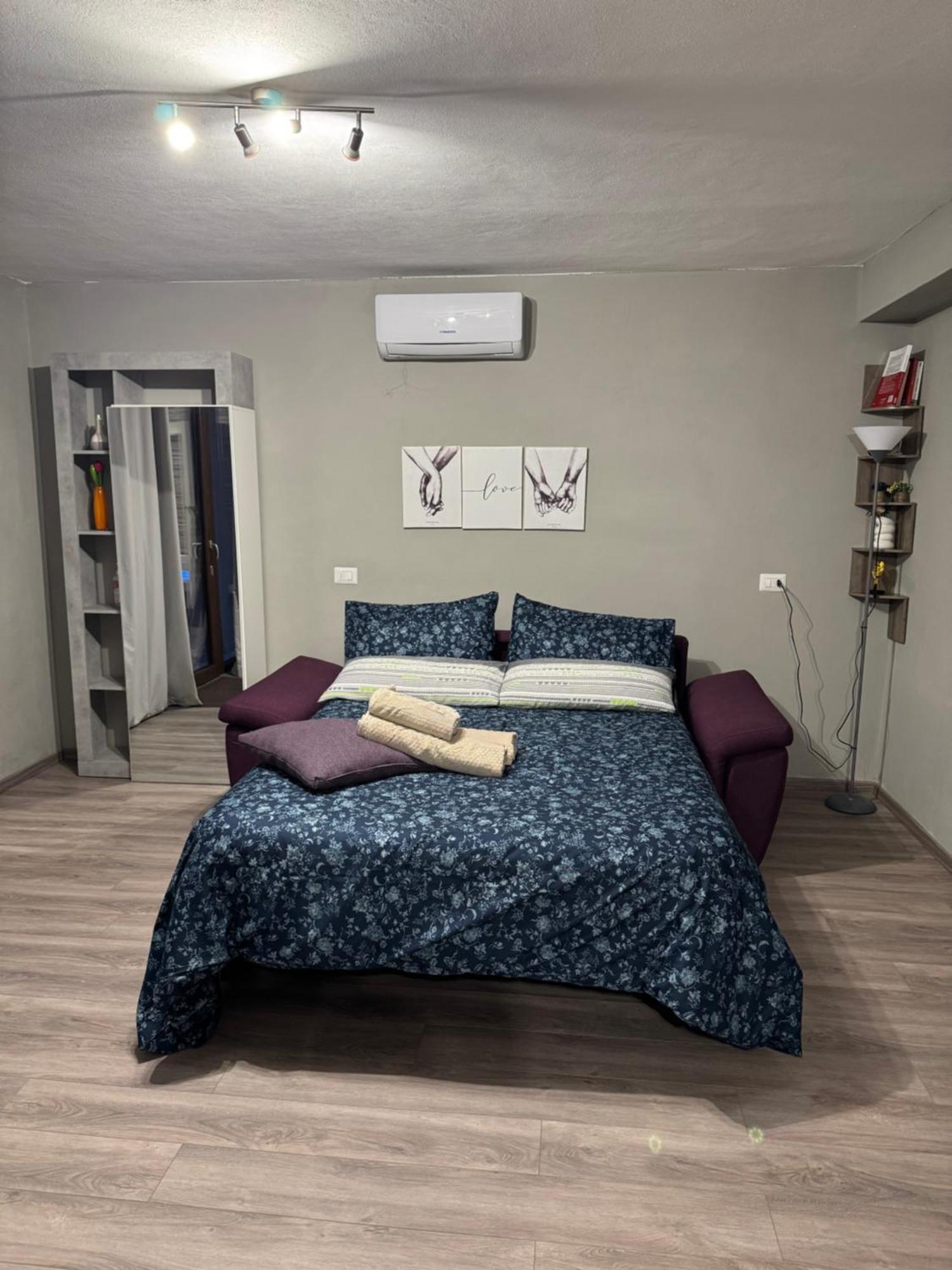 La Casa Di Sonia Apartment Verona Bagian luar foto